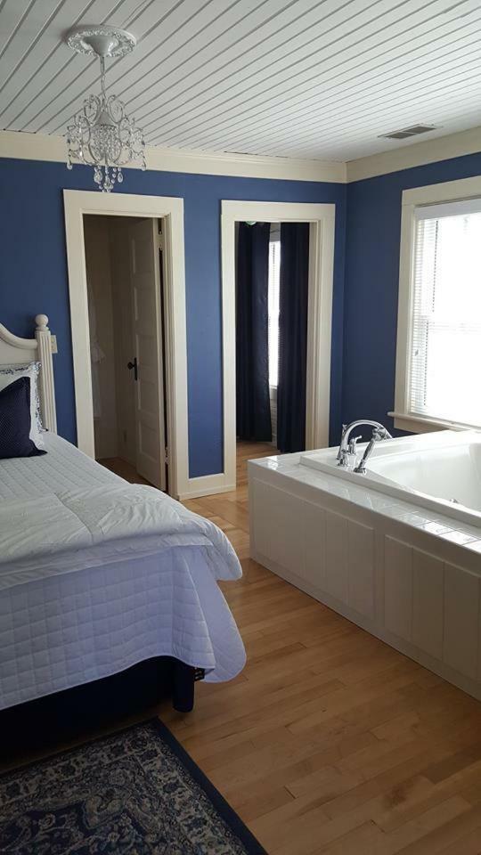 The Wanderlust Hotel Sturgeon Bay Exteriör bild